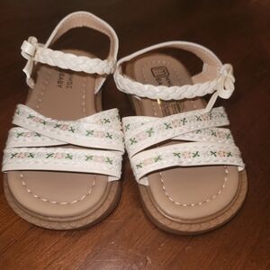Girls' White Braided Strap Sandals with Floral Embroidery